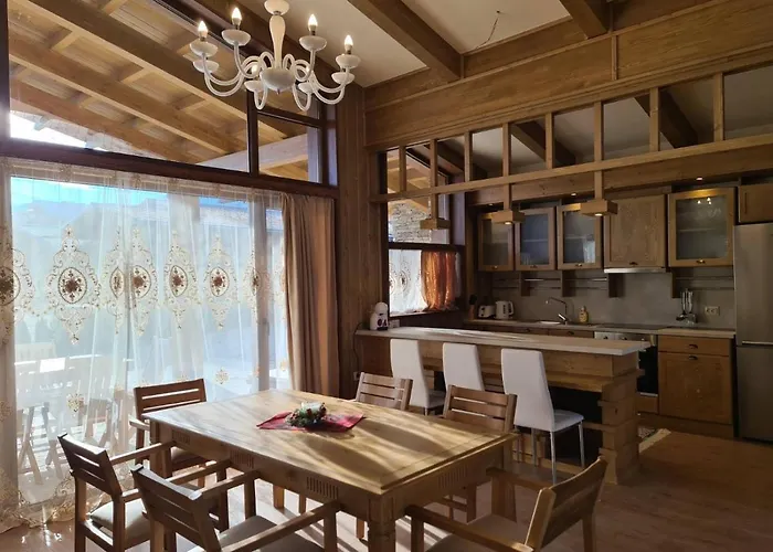 Pirin Golf Villa Compass Property